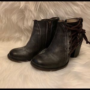 FREEBIRD BROOK BOOTIE SIZE 8